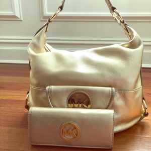 Michael Kors Fulton bag with matching wallet